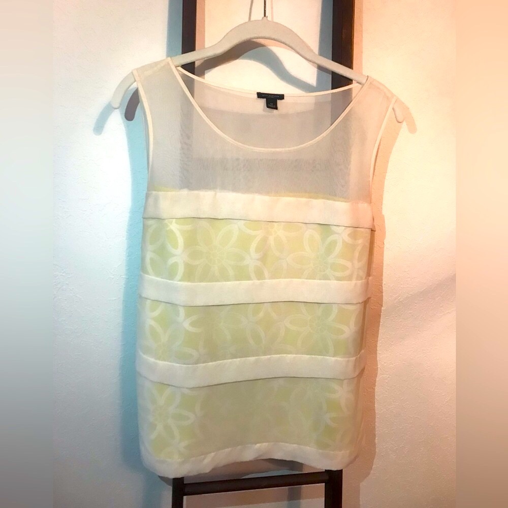 ANN TAYLOR YELLOW FLOWERED/CREAM OVERLAY